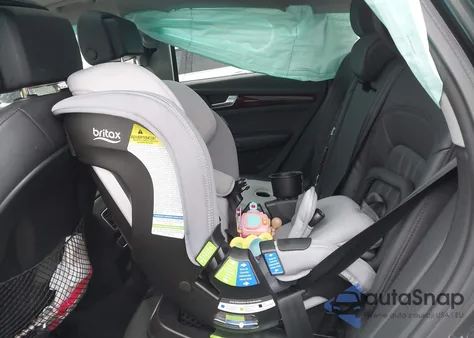 2018 Audi Q5 2.0T Premium/2.0T Tech Premium z USA, uszkodzony, nr VIN WA1BNAFY9J2006859